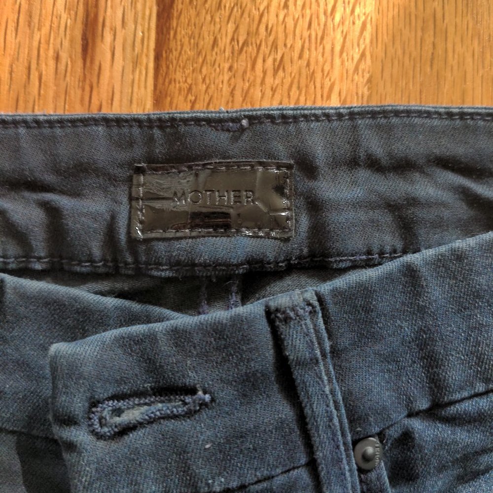 MOTHER LOOKER ANKLE FRAY JEANS - 25